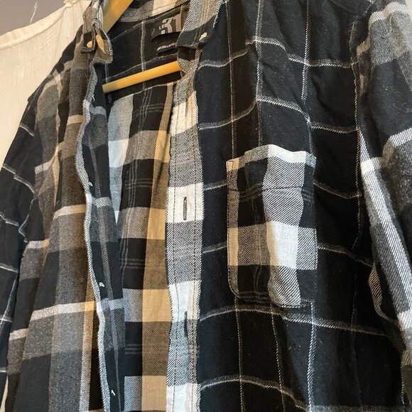 Black and White Flannel - Picture 3 of 5